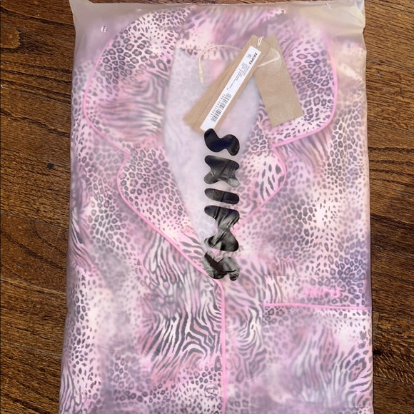 SKIMS Bloom Mini Multi Animal Long Sleeve Pajama Set - Brand NEW